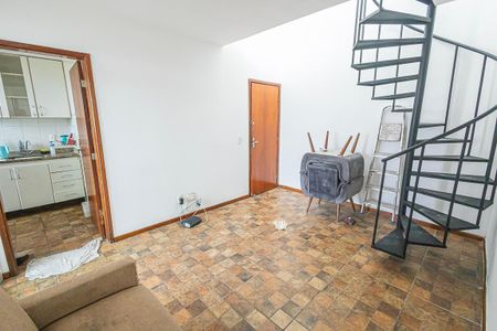 sala de apartamento para alugar com 3 quartos, 120m² em Jaraguá, Belo Horizonte