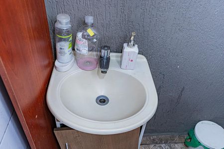 Casa à venda com 142m², 3 quartos e 2 vagasLavabo externo