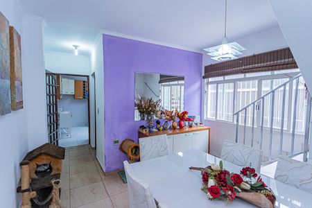 Casa à venda com 142m², 3 quartos e 2 vagasCopa