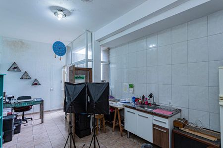 Casa à venda com 142m², 3 quartos e 2 vagasHome office