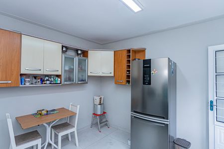 Casa à venda com 142m², 3 quartos e 2 vagasCozinha