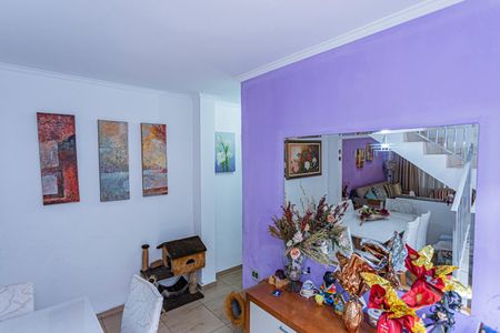 Casa à venda com 142m², 3 quartos e 2 vagasCopa