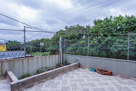 Casa à venda com 142m², 3 quartos e 2 vagasTerraço