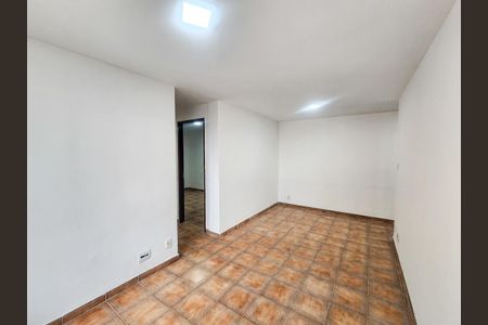 Apartamento à venda com 50m², 2 quartos e 1 vaga Apartamento à venda com 50m², 2 quartos e 1 vagaSala