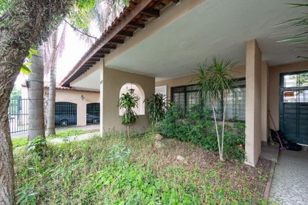 Casa à venda com 800m², 3 quartos e 3 vagas Casa à venda com 800m², 3 quartos e 3 vagasGaragem