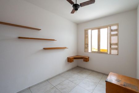 Casa à venda com 800m², 3 quartos e 3 vagas Casa à venda com 800m², 3 quartos e 3 vagasQuarto 2