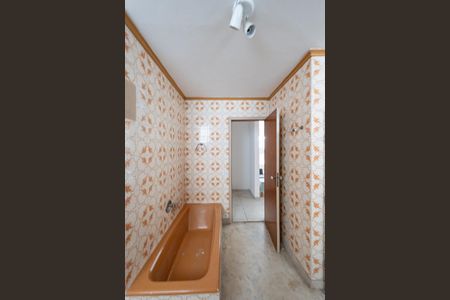 Casa à venda com 800m², 3 quartos e 3 vagas Casa à venda com 800m², 3 quartos e 3 vagasBanheiro da Suíte