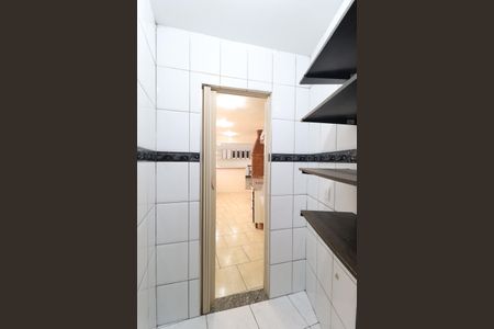 Casa à venda com 550m², 3 quartos e 2 vagasQuarto de Serviço