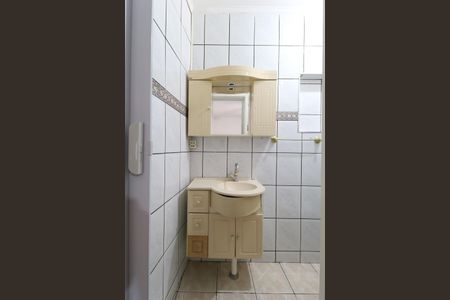 Casa à venda com 550m², 3 quartos e 2 vagasBanheiro da Suíte 2