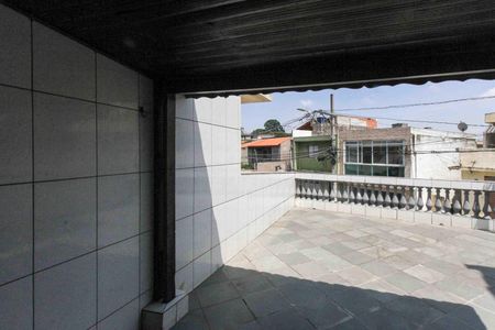 Casa à venda com 120m², 2 quartos e 2 vagasVaranda