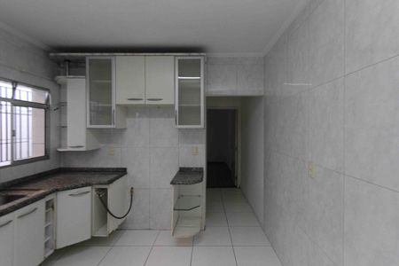 Casa à venda com 120m², 2 quartos e 2 vagasCozinha