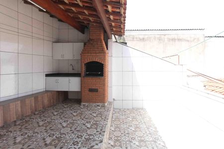 Casa à venda com 120m², 2 quartos e 2 vagasTerraço