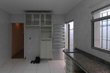 Casa à venda com 120m², 2 quartos e 2 vagasCozinha