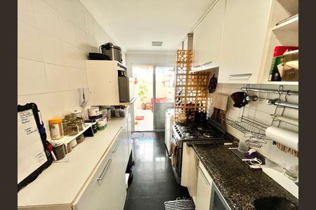Apartamento à venda com 83m², 2 quartos e 2 vagasCozinha