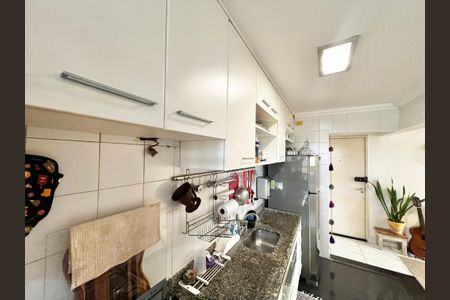 Apartamento à venda com 83m², 2 quartos e 2 vagasCozinha