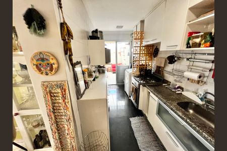 Apartamento à venda com 83m², 2 quartos e 2 vagasCozinha