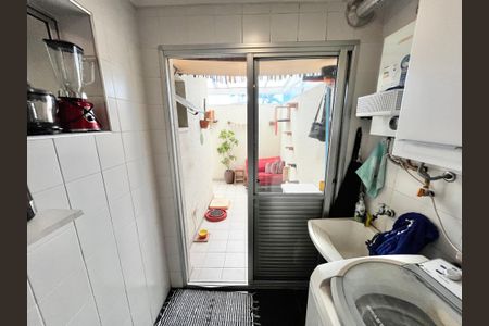 Apartamento à venda com 83m², 2 quartos e 2 vagasÁrea de Serviço
