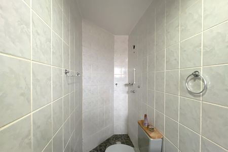 Apartamento à venda com 166m², 3 quartos e 2 vagas Apartamento à venda com 166m², 3 quartos e 2 vagasBanheiro 2
