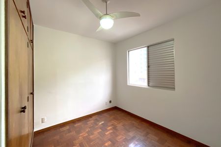 Apartamento à venda com 166m², 3 quartos e 2 vagas Apartamento à venda com 166m², 3 quartos e 2 vagasSuite 1