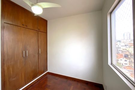 Apartamento à venda com 166m², 3 quartos e 2 vagas Apartamento à venda com 166m², 3 quartos e 2 vagasQuarto 1