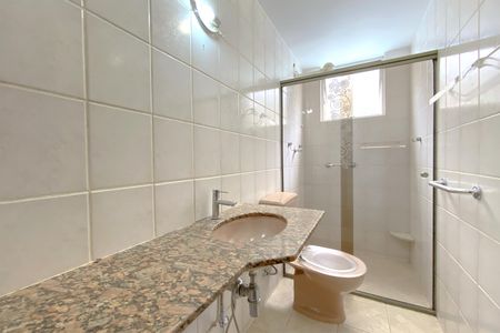 Apartamento à venda com 166m², 3 quartos e 2 vagas Apartamento à venda com 166m², 3 quartos e 2 vagasBanheiro
