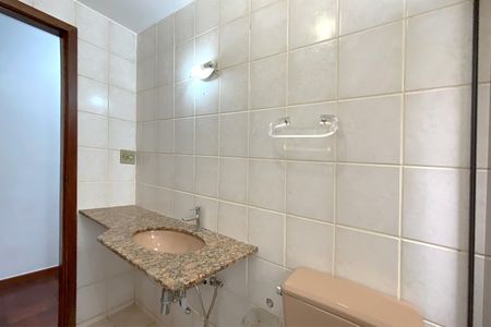 Apartamento à venda com 166m², 3 quartos e 2 vagas Apartamento à venda com 166m², 3 quartos e 2 vagasBanheiro