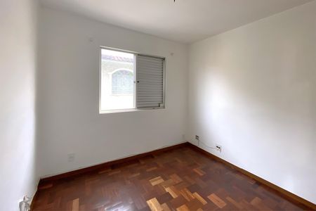 Apartamento à venda com 166m², 3 quartos e 2 vagas Apartamento à venda com 166m², 3 quartos e 2 vagasQuarto 2