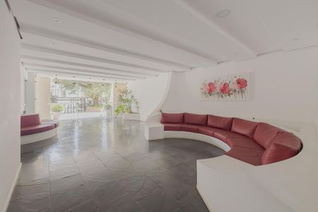 Apartamento à venda com 75m², 2 quartos e 1 vagaHall social