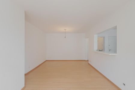 Apartamento à venda com 75m², 2 quartos e 1 vagaSala