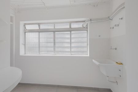 Apartamento à venda com 75m², 2 quartos e 1 vagaÁrea de Serviço