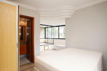 Apartamento para alugar com 127m², 2 quartos e 1 vagaSuíte