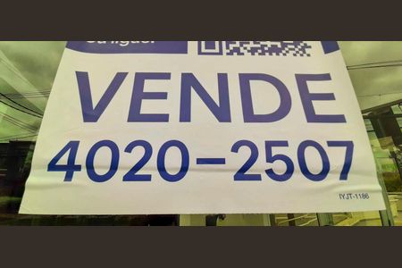 Apartamento à venda com 46m², 2 quartos e 1 vaga Apartamento à venda com 46m², 2 quartos e 1 vagaPlaca