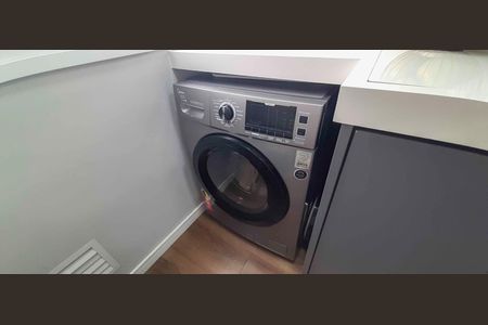 Apartamento à venda com 46m², 2 quartos e 1 vaga Apartamento à venda com 46m², 2 quartos e 1 vagaÁrea de Serviço