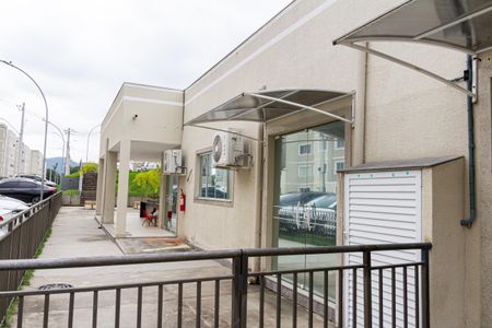 Apartamento para alugar com 45m², 2 quartos e 1 vaga Apartamento para alugar com 45m², 2 quartos e 1 vagaÁrea comum - Salão de festas