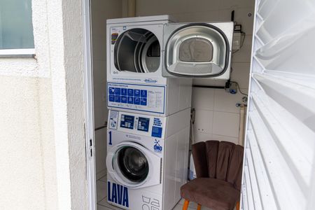 Apartamento para alugar com 45m², 2 quartos e 1 vaga Apartamento para alugar com 45m², 2 quartos e 1 vagaLavanderia