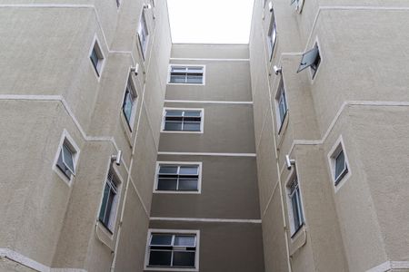 Apartamento para alugar com 45m², 2 quartos e 1 vaga Apartamento para alugar com 45m², 2 quartos e 1 vagaFachada