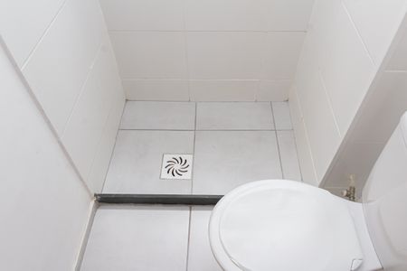 Apartamento para alugar com 45m², 2 quartos e 1 vaga Apartamento para alugar com 45m², 2 quartos e 1 vagaBanheiro