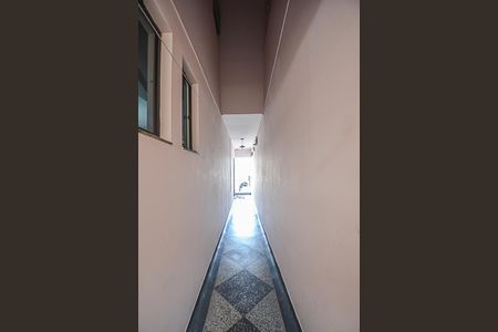 Casa à venda com 280m², 2 quartos e 5 vagas Casa à venda com 280m², 2 quartos e 5 vagasQuintal