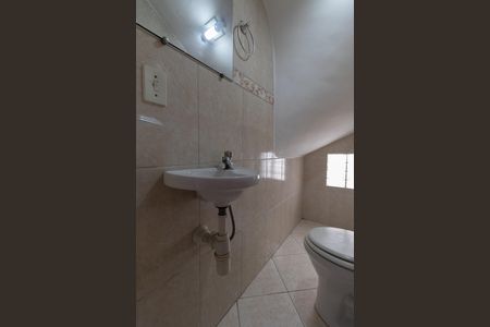 Casa à venda com 120m², 3 quartos e 2 vagas Casa à venda com 120m², 3 quartos e 2 vagasLavabo