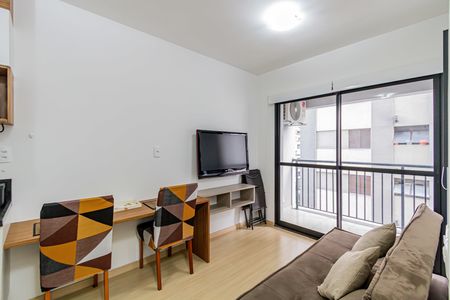 Apartamento para alugar com 32m², 1 quarto e sem vaga Apartamento para alugar com 32m², 1 quarto e sem vagaSala/cozinha