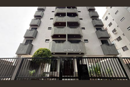 Apartamento para alugar com 52m², 1 quarto e 1 vagaFachada