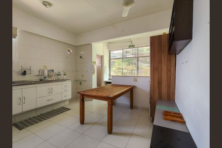 Apartamento para alugar com 91m², 2 quartos e sem vaga Apartamento para alugar com 91m², 2 quartos e sem vagaCozinha