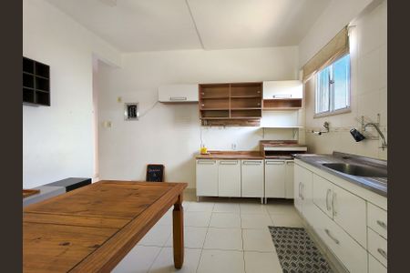 Apartamento para alugar com 91m², 2 quartos e sem vaga Apartamento para alugar com 91m², 2 quartos e sem vagaCozinha