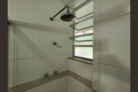 Apartamento para alugar com 91m², 2 quartos e sem vaga Apartamento para alugar com 91m², 2 quartos e sem vagaBanheiro Corredor