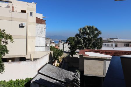 Apartamento à venda com 245m², 4 quartos e 3 vagasVista da Varanda Suíte 2