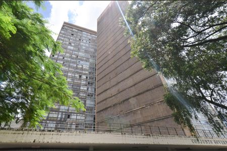 Studio para alugar com 20m², 1 quarto e sem vaga Studio para alugar com 20m², 1 quarto e sem vagaFachada