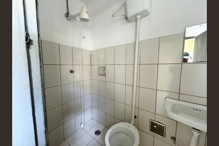 Casa à venda com 150m², 3 quartos e 1 vaga Casa à venda com 150m², 3 quartos e 1 vagaBanheiro - quarto de serviço