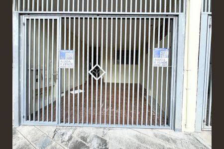 Casa à venda com 150m², 3 quartos e 1 vaga Casa à venda com 150m², 3 quartos e 1 vagaFachada - placa instalada