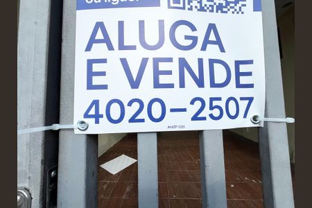 Casa à venda com 150m², 3 quartos e 1 vaga Casa à venda com 150m², 3 quartos e 1 vagaPlaca
