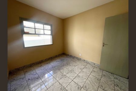 Casa à venda com 150m², 3 quartos e 1 vaga Casa à venda com 150m², 3 quartos e 1 vagaQuarto 1